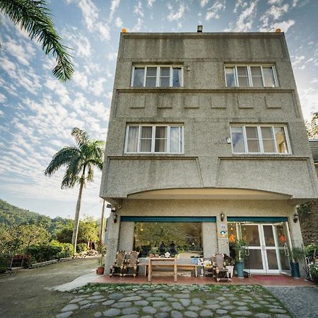 Chihpen Lucky Hot Spring B&B Wenquan Екстер'єр фото
